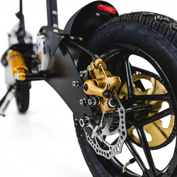 Elektrisk sparkesykkel 3000W Premium | 60 km/t | Ståplate i aluminium | Lyfco Elektrisk sparkesykkel 3000W Premium | 60 km/t | Ståplate i aluminium | Lyfco