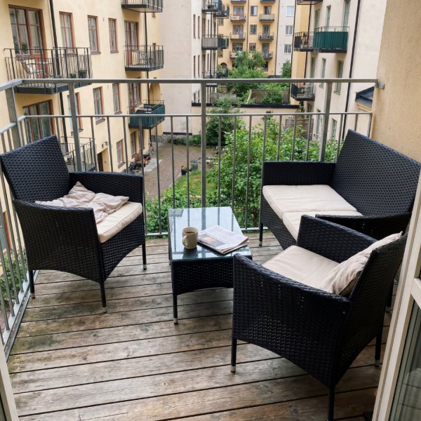 Liten loungesett for balkong