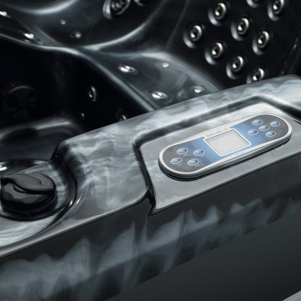 Spabad - Vivid Dreams WiFi - 5-6 personer | Svart utgave | Lyfco