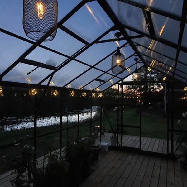 Drivhus 12,7m� | 5 �rs stormgaranti | 4 mm sikkerhetsglass