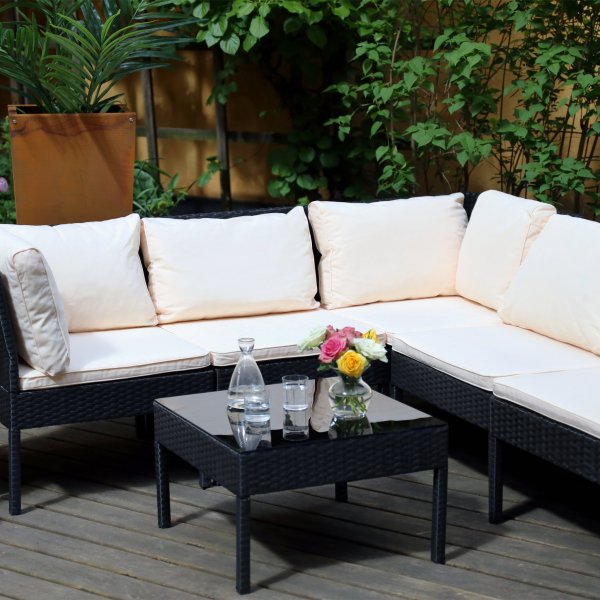 Hj�rnesofa utem�bler i kunstrotting - Lyfco Grebbestad