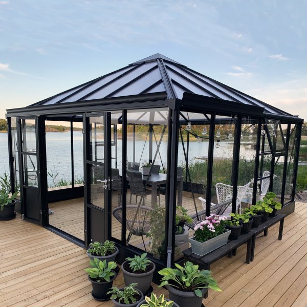 Orangeri og vinterhage 19,2m² | Firkantet premium drivhus Orangeri og vinterhage 19,2m² | Firkantet premium drivhus