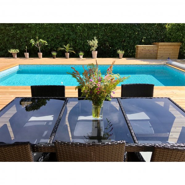 Utendrs spisegruppe med 8 stoler | Puter inkludert | Gr | Lyfco Lysekil