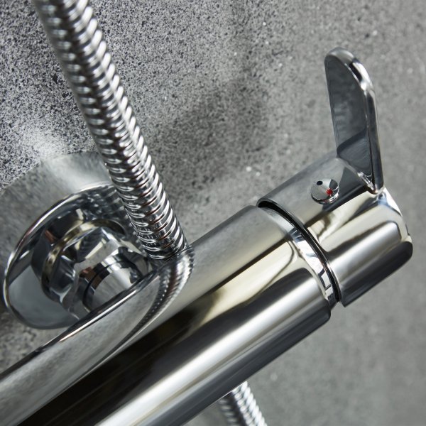 Takdusjsett i krom | 20 cm takdusj, h�nddusj, justerbar h�yde 83�119 cm