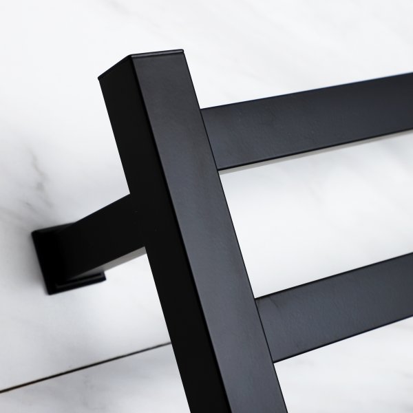 Elektrisk håndklestang 60x102,5x12cm | SC05 | Svart Elektrisk håndklestang 60x102,5x12cm | SC05 | Svart