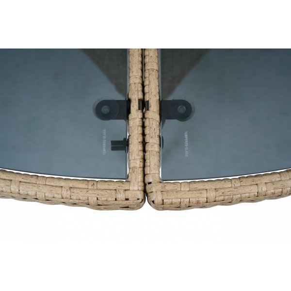 Rund spisegruppe utemøbler 8 sitteplasser | Rundt bord og 8 stoler i beige wicker | Tylösand Rund spisegruppe utemøbler 8 sitteplasser | Rundt bord og 8 stoler i beige wicker | Tylösand