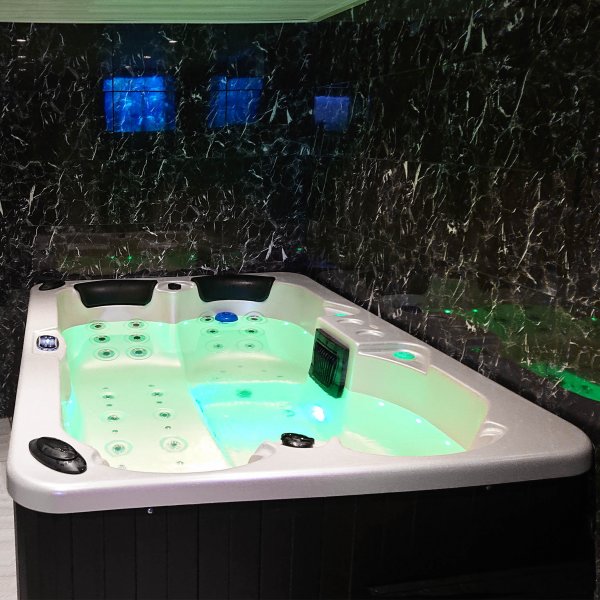 Spabad Relaxio - 4 personer | Lyfco