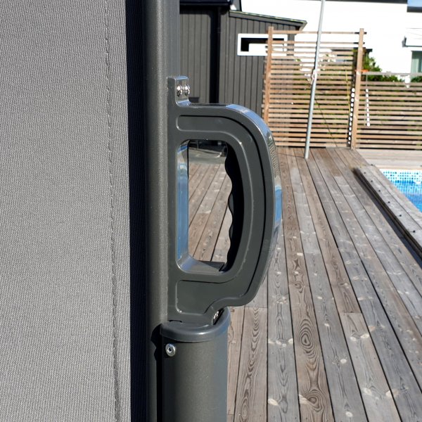 Høy sidemarkise 1,8x3m | Sol-, vind- og innsynsbeskyttelse | Metalcraft Høy sidemarkise 1,8x3m | Sol-, vind- og innsynsbeskyttelse | Metalcraft